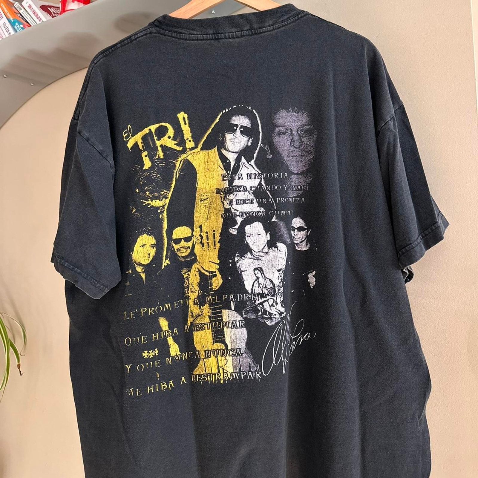 Band Tees × Vintage Vintage El Tri Mexican Band Shirt Size US XL / EU 56 / 4 - 6 Thumbnail