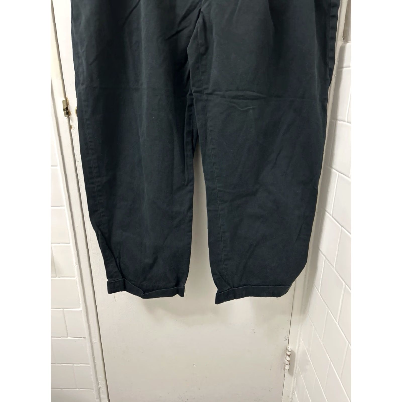 Polo Ralph Lauren VTG Polo Ralph Lauren Hammond Pants Mens 42x27 Black Chino Pleated Cuffed Pockets Zipper Front Button Fly Classic Hampton/Chino Pants Size US XL / EU 56 / 4 - 3 Thumbnail