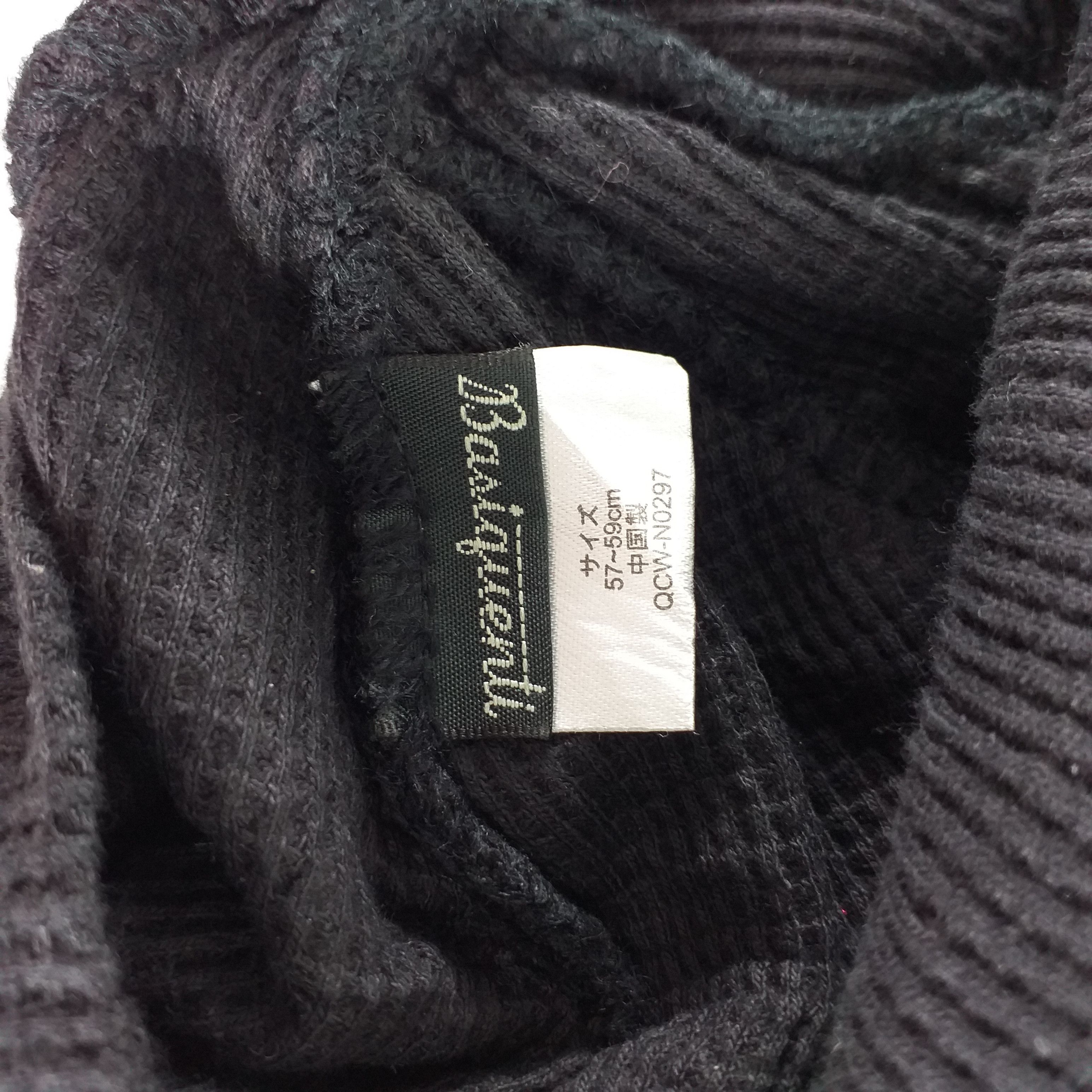Japanese Brand Basiquenti 7th Anniversary Snow Cap Hat Beanie BN259 Size ONE SIZE - 4 Thumbnail
