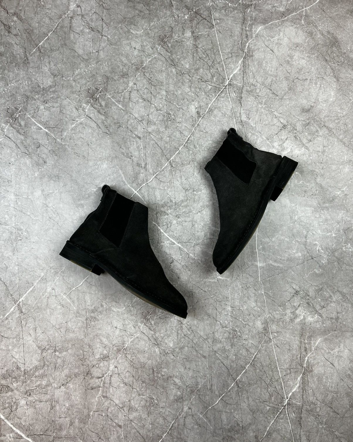 Allsaints AllSaints Suede Grey Chelsea Boots Size US 10 / EU 43 - 3 Thumbnail