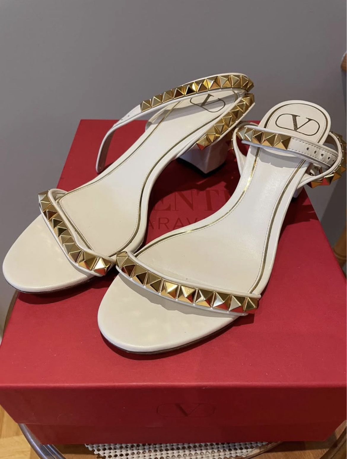 Valentino Valentino White and Gold Studded Block Heels Size US 8.5 / IT 38.5 - 1 Thumbnail