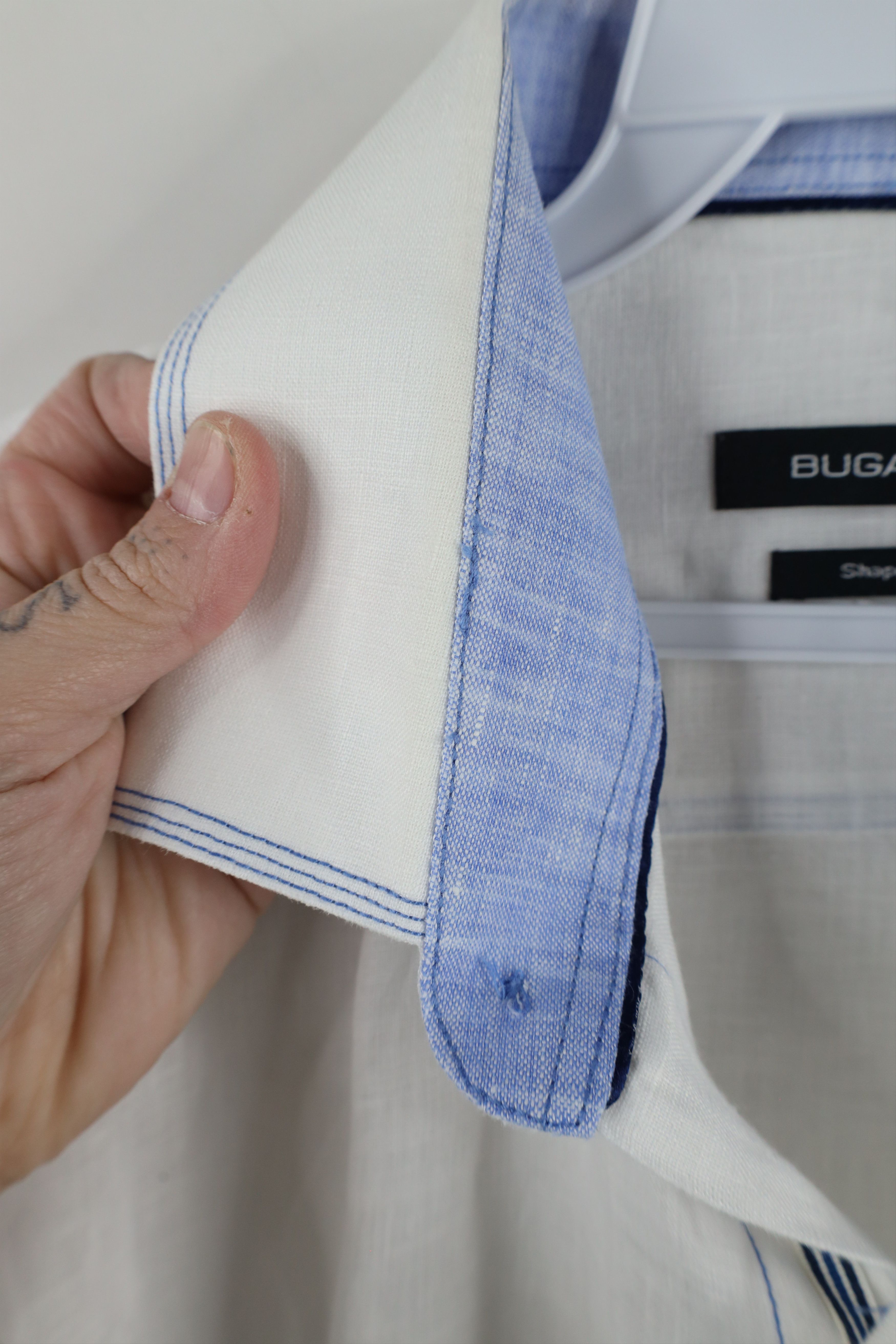 Vintage Bugatchi Uomo Fit Sheer Linen Collared Button Shirt White Size US L / EU 52-54 / 3 - 7 Thumbnail