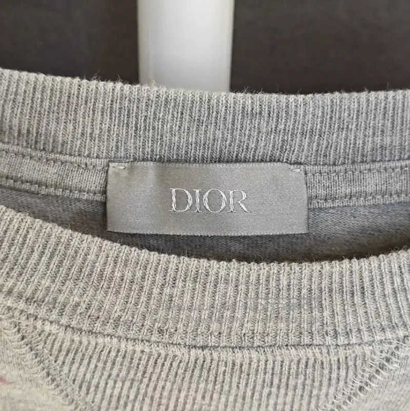 Dior Dior Men's Gray Cotton T-Shirt with Paint Splatter . Size US XS / EU 42 / 0 - 4 Thumbnail