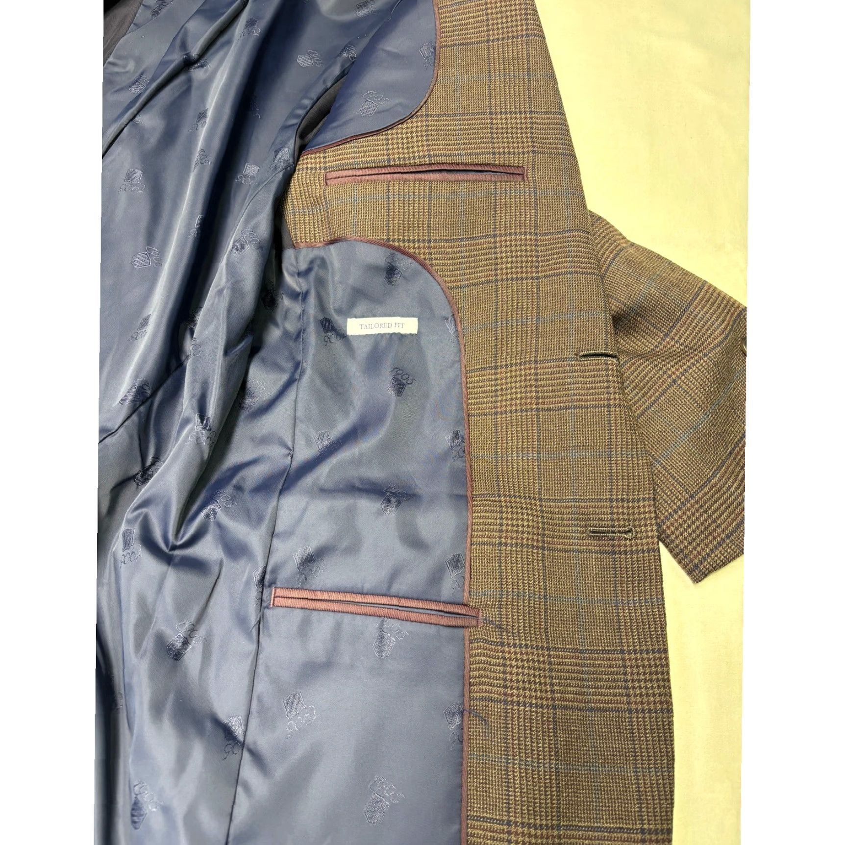 Vintage VINTAGE JOS A Bank 1905 Mens Brown Windownpane Plaid Wool Blend Tailored Fit Sport Coat 38 Regular Mens Clothing Size 38R - 6 Thumbnail
