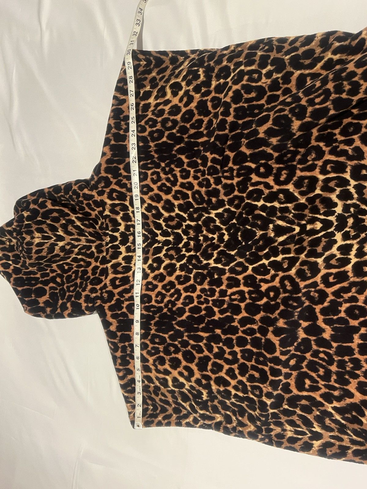 Saint Laurent Paris Saint Laurent men’s leopard poncho hoodie. M. $3790 Size US M / EU 48-50 / 2 - 10 Thumbnail
