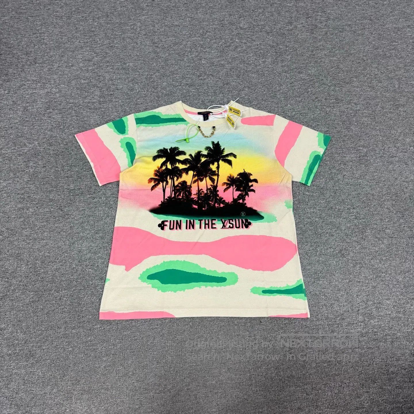 Louis Vuitton Louis Vuitton Colorful Palm Tree T. Size XL / US 12-14 / IT 48-50 - 2 Thumbnail