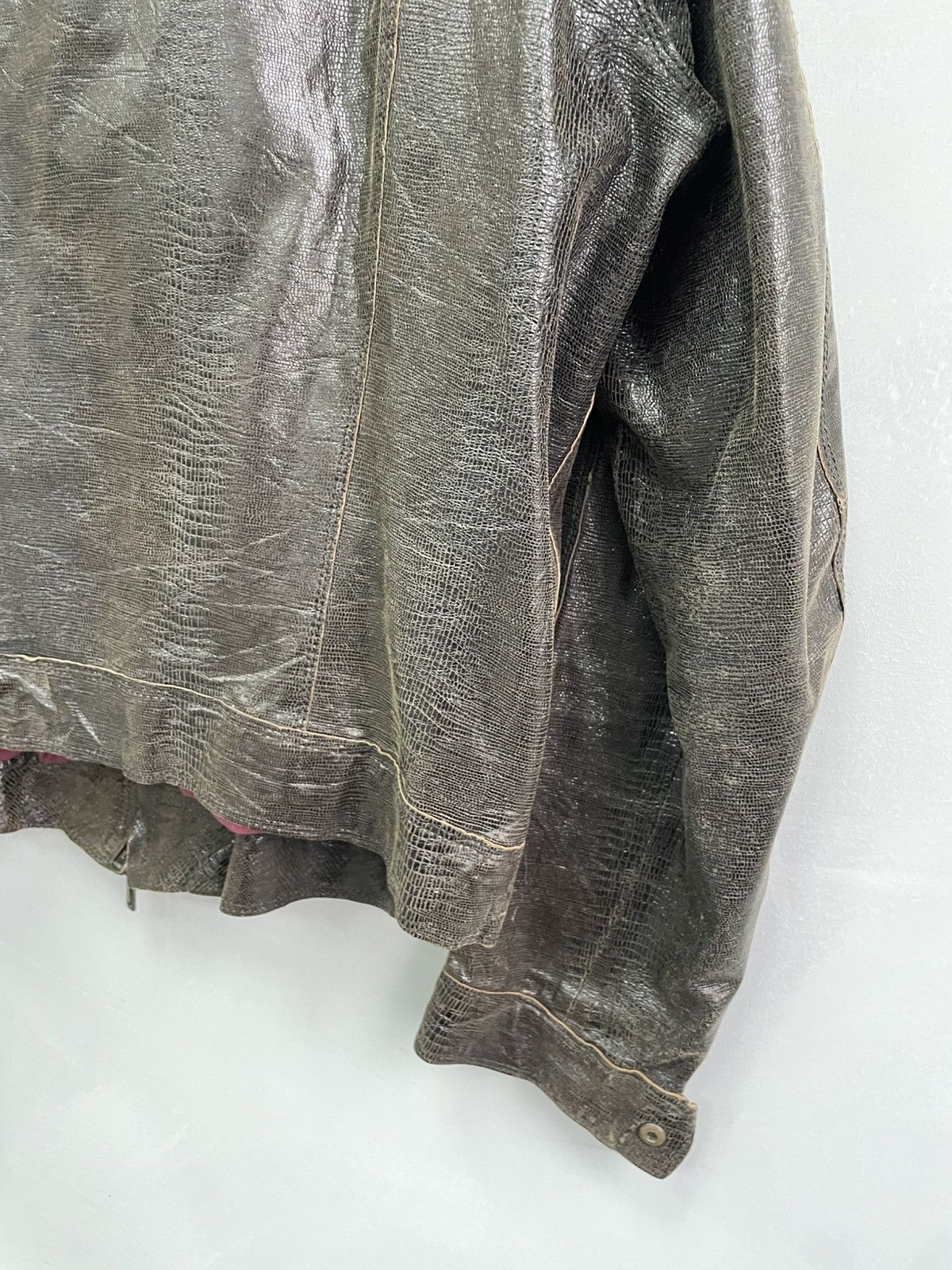 Emporio Armani VINTAGE iguana LEATHER EMPORIO armani AVANT GARDE JACKET 90s Size US L / EU 52-54 / 3 - 14 Thumbnail