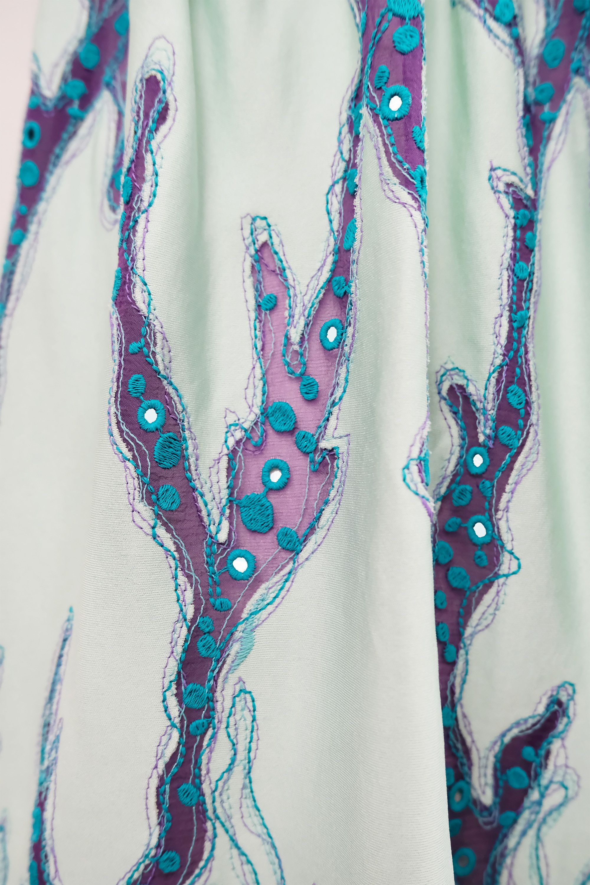 Louis Vuitton Louis Vuitton Resort 15 Seafoam Coral Embroidered Mini Dress Size S / US 4 / IT 40 - 6 Thumbnail