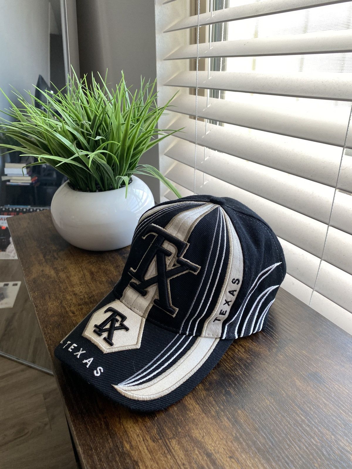 Other Y2K Texas Hat Size ONE SIZE - 1 Thumbnail