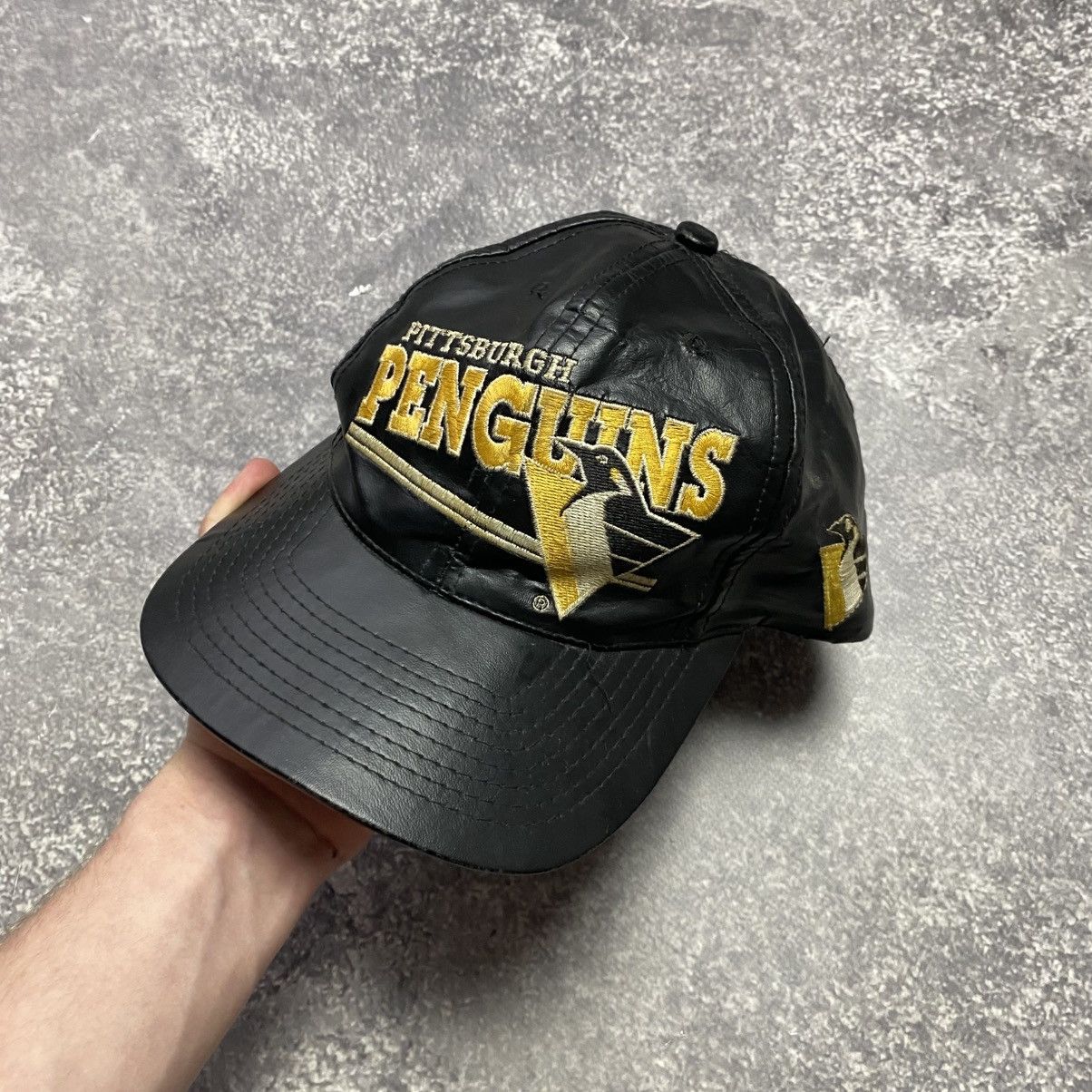NHL × Sports Specialties × Vintage VTG 90’s Pittsburgh Penguins NHL Specialties leather Cap Size ONE SIZE - 2 Thumbnail