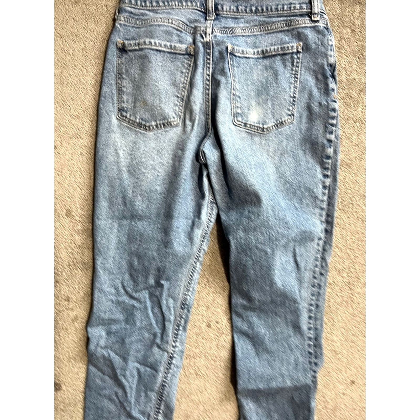 Old Navy Old Navy Jeans Distressed Boyfriend Mid-Rise Denim Blue 26in Inseam 5-Pocket Regular Size 2 Women’s Size 26" / US 2 / IT 38 - 4 Thumbnail