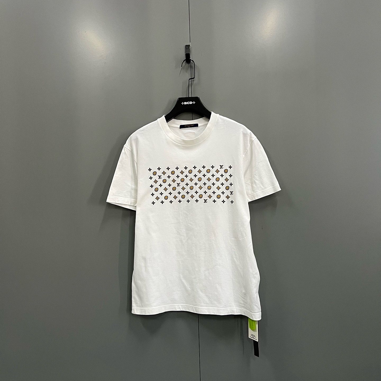 Louis Vuitton Louis Vuitton x CPFM Logo Graphic T-Shirt Size M Size US M / EU 48-50 / 2 - 1 Thumbnail