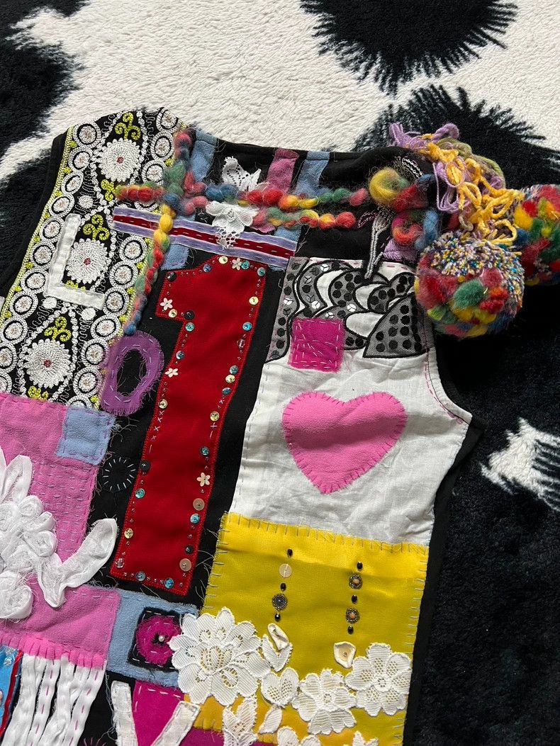 Kenzo KENZO Bright patch appliqué pom-pom vest Size S / US 4 / IT 40 - 3 Thumbnail