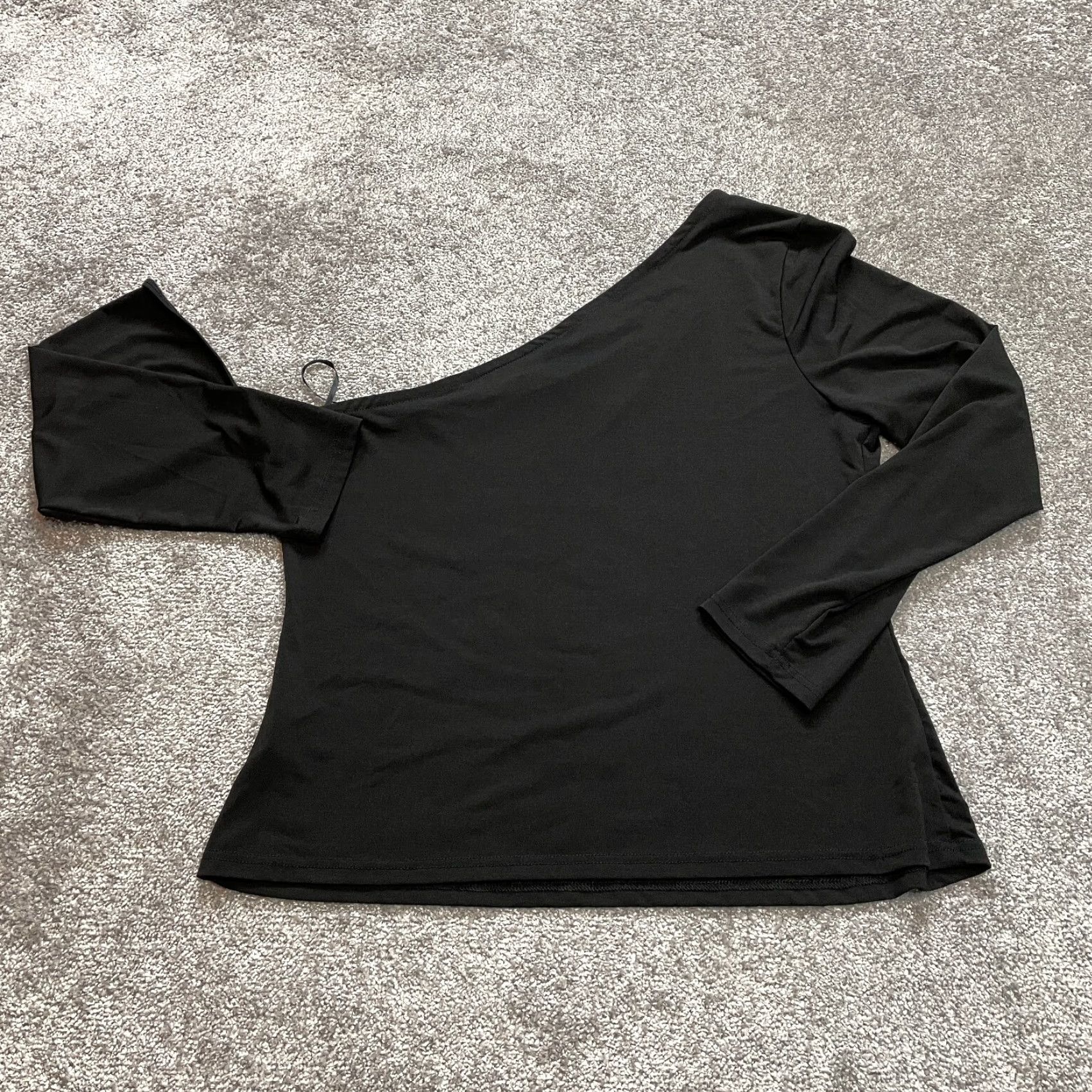 Shein Shein Curve Blouse Shirt Womens 4XL Black Off the Shoulder Long Sleeve Polyester Knit Ruffle Button Collarless Vintage No Size XXL / US 16-18 / IT 52-54 - 8 Thumbnail