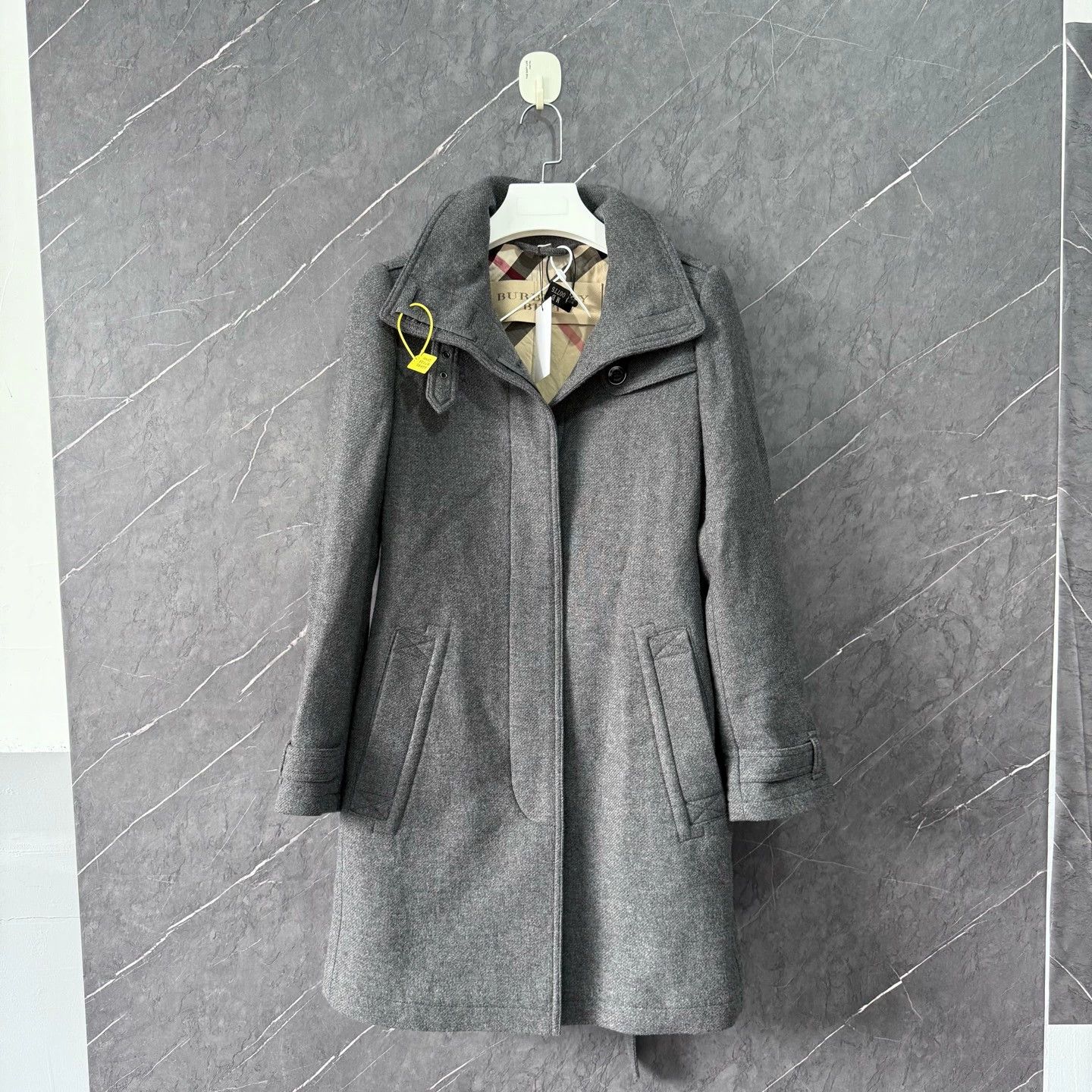 Burberry Burberry Gray Wool Coat UK8 Size US M / EU 48-50 / 2 - 1 Thumbnail