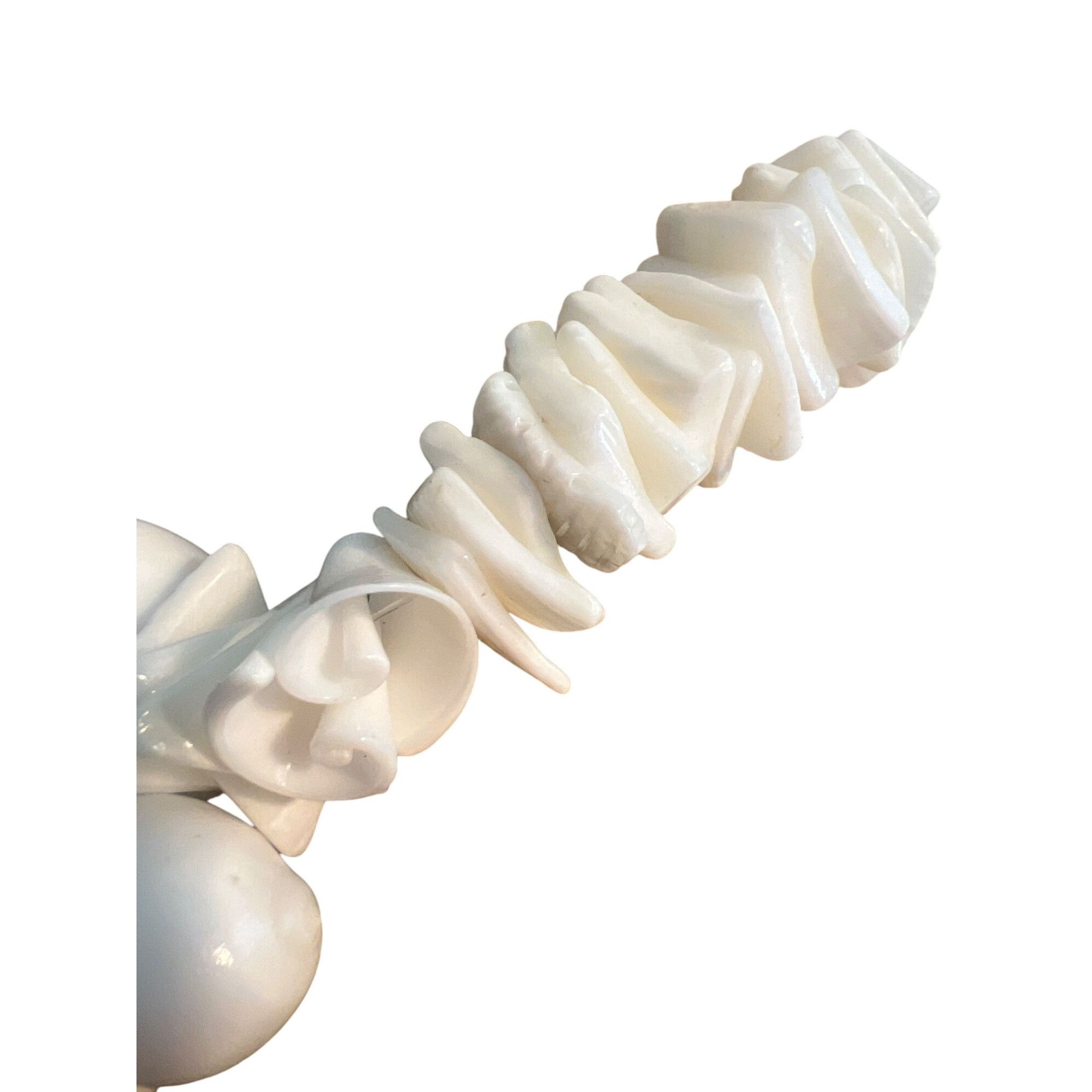 Other Vintage White Puca Shell Statement Necklace Chips Cowrie She Size ONE SIZE - 5 Thumbnail