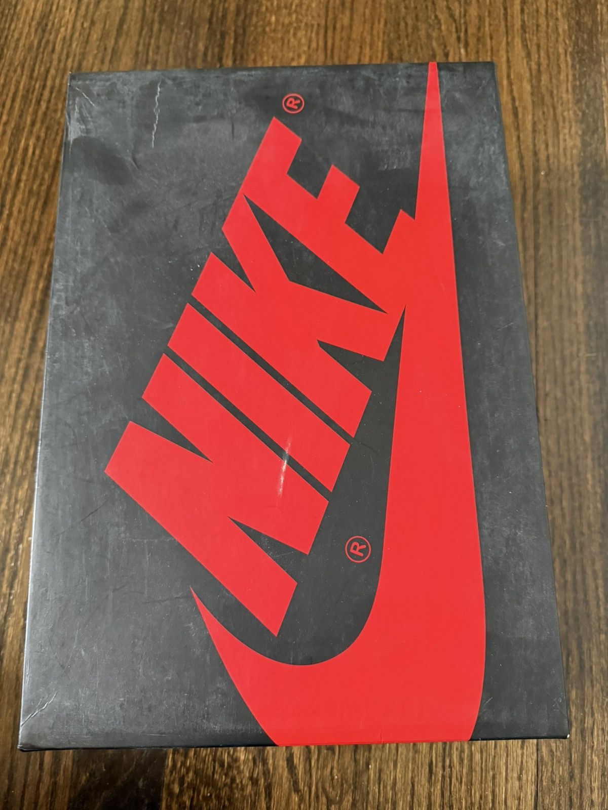 Jordan Brand Jordan 1 bred 2016 Size US 11 / EU 44 - 14 Thumbnail