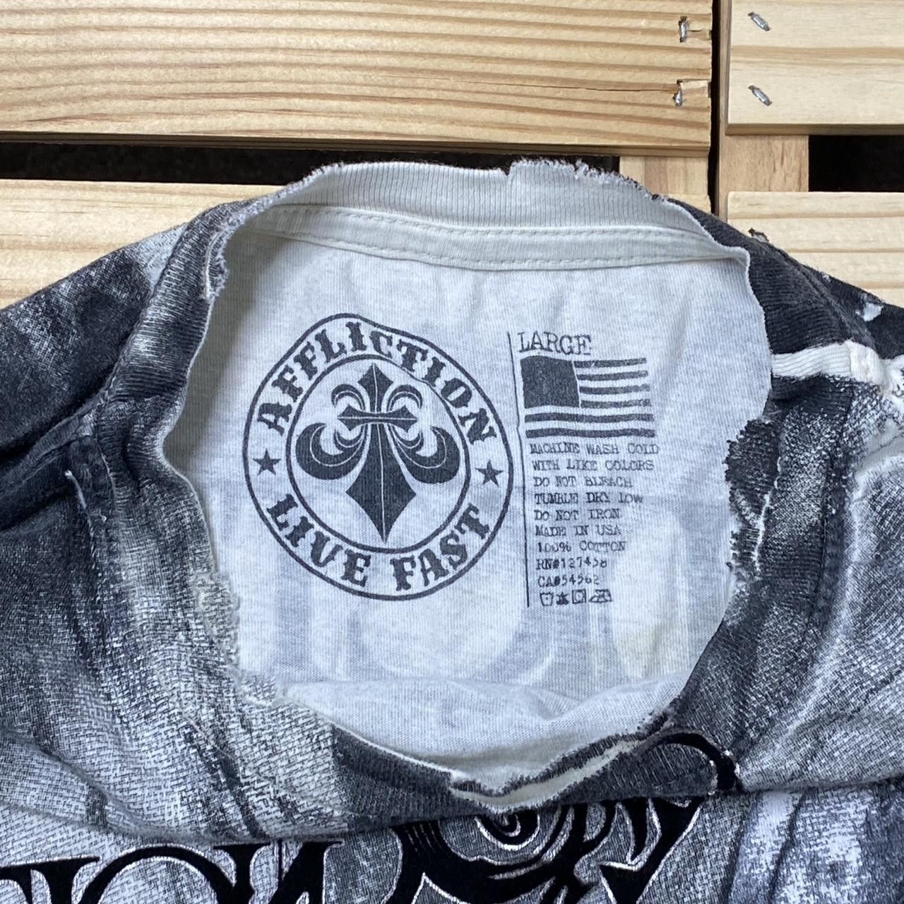 Affliction Affliction Gray Distressed Y2K MMA Skull Tee Size Large Size US L / EU 52-54 / 3 - 4 Thumbnail