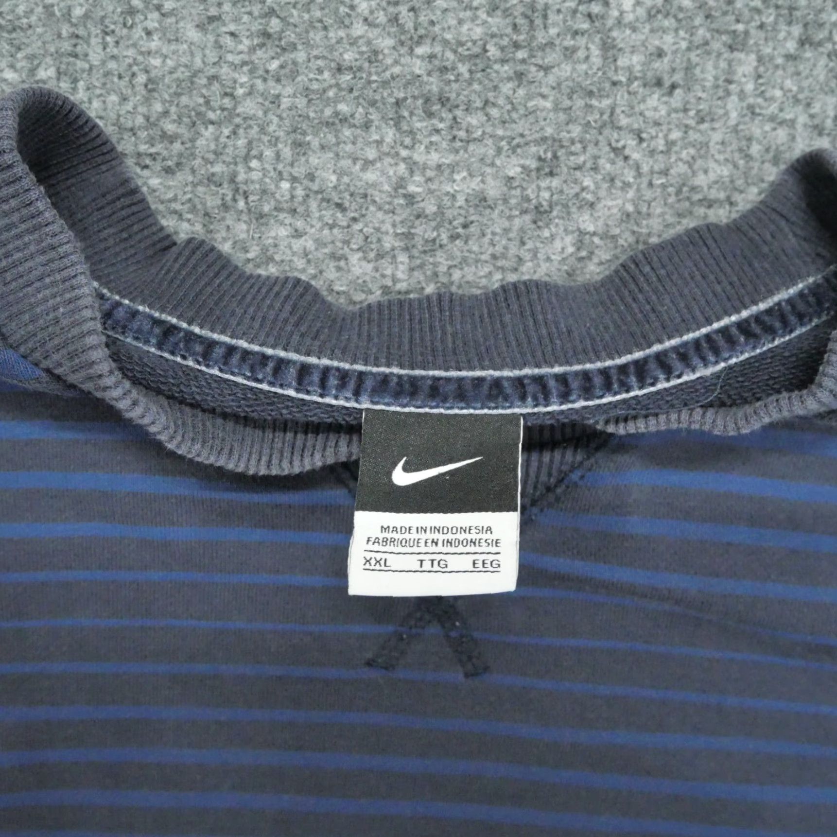 Nike Nike Sweatshirt Adult 2XL Blue Striped Pullover Lebron James Faded Size US XXL / EU 58 / 5 - 7 Thumbnail