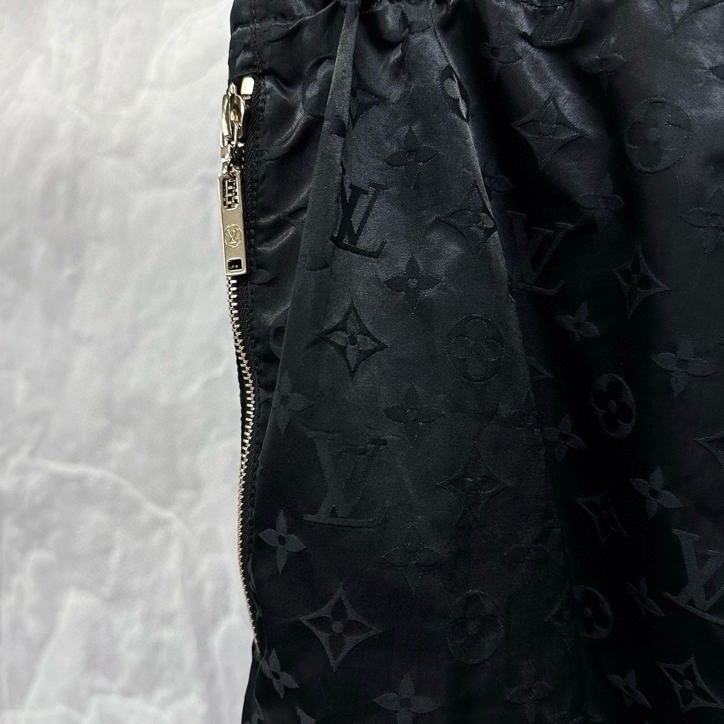 Louis Vuitton Louis Vuitton SS24 Monogram Jacquard Zip Pants Size US 36 / EU 52 - 3 Thumbnail