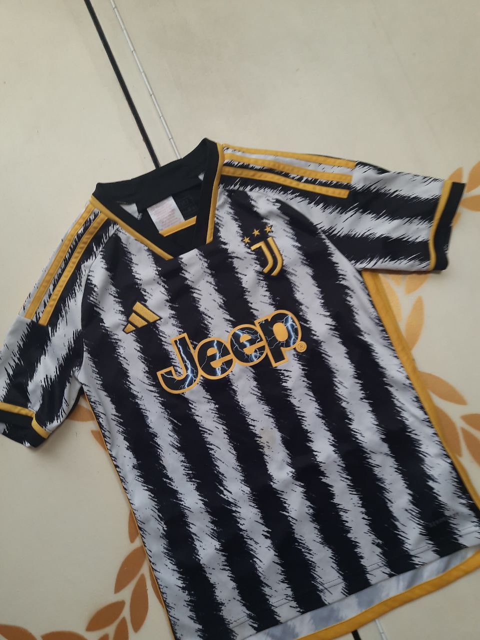 Adidas Adidas Juventus Jersey 2023-2024 kids size 11-12 years Size US XXS / EU 40 - 4 Thumbnail