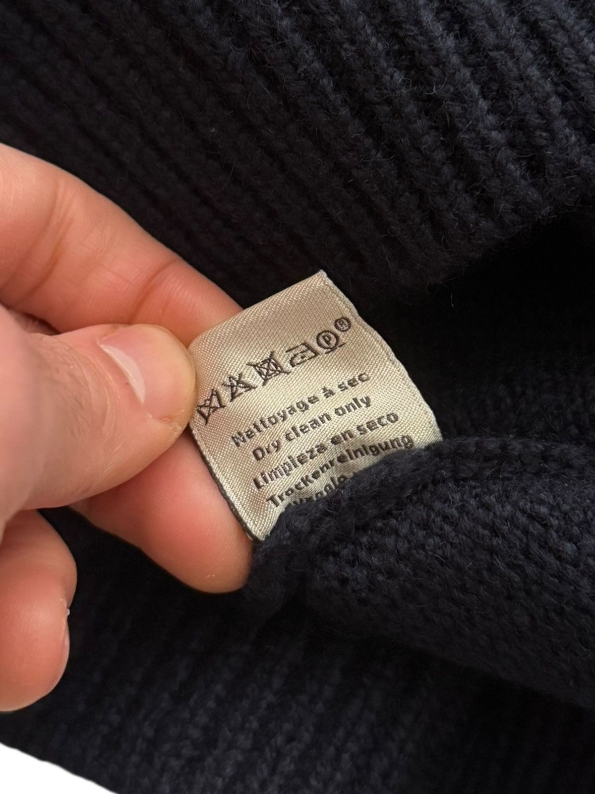 Hermes $3600 FW19 Runway Cashmere Abstract Turtleneck Size US S / EU 44-46 / 1 - 9 Thumbnail