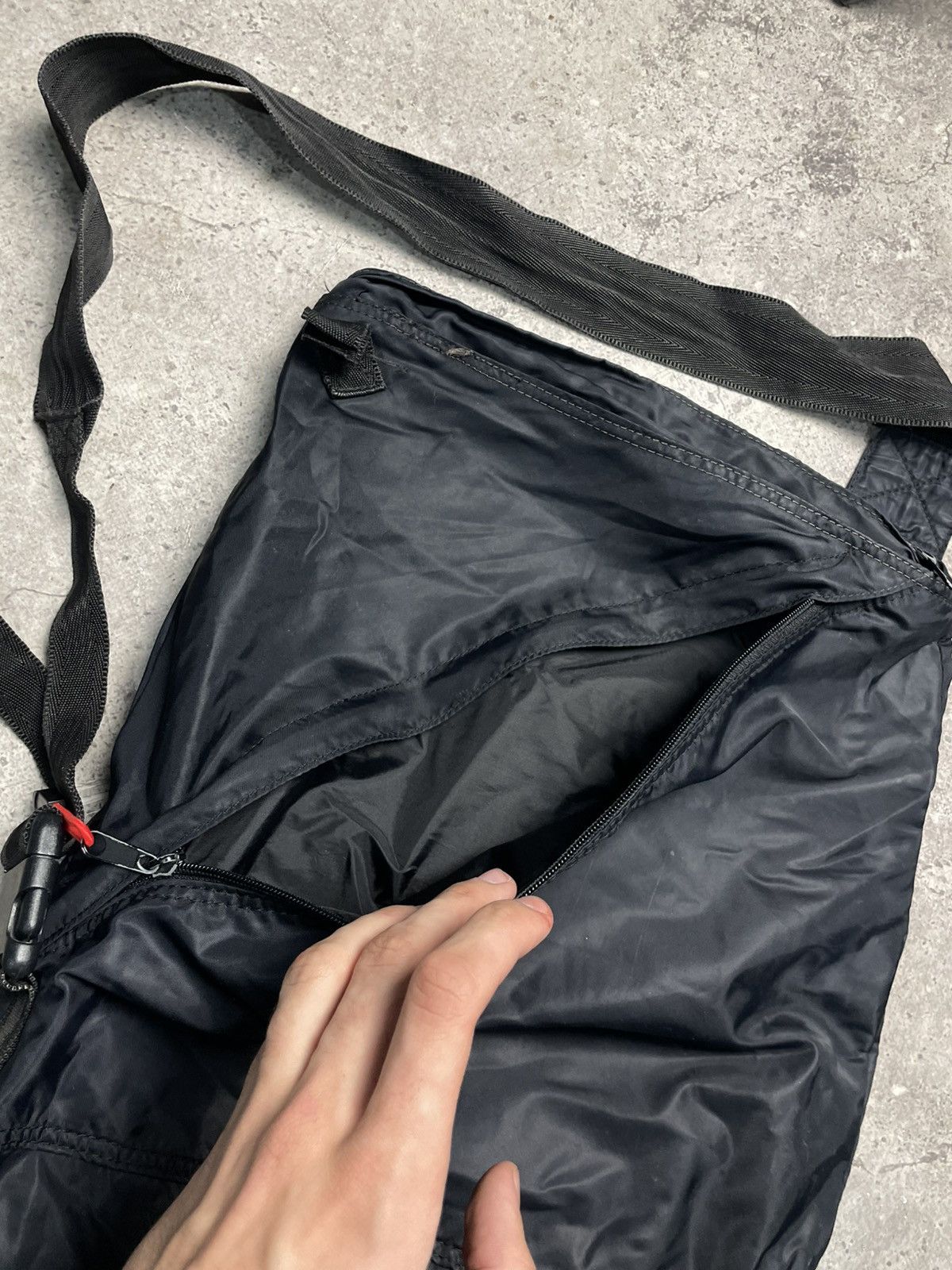 Diesel Vintage Y2K Diesel nylon sling bag Size ONE SIZE - 6 Thumbnail