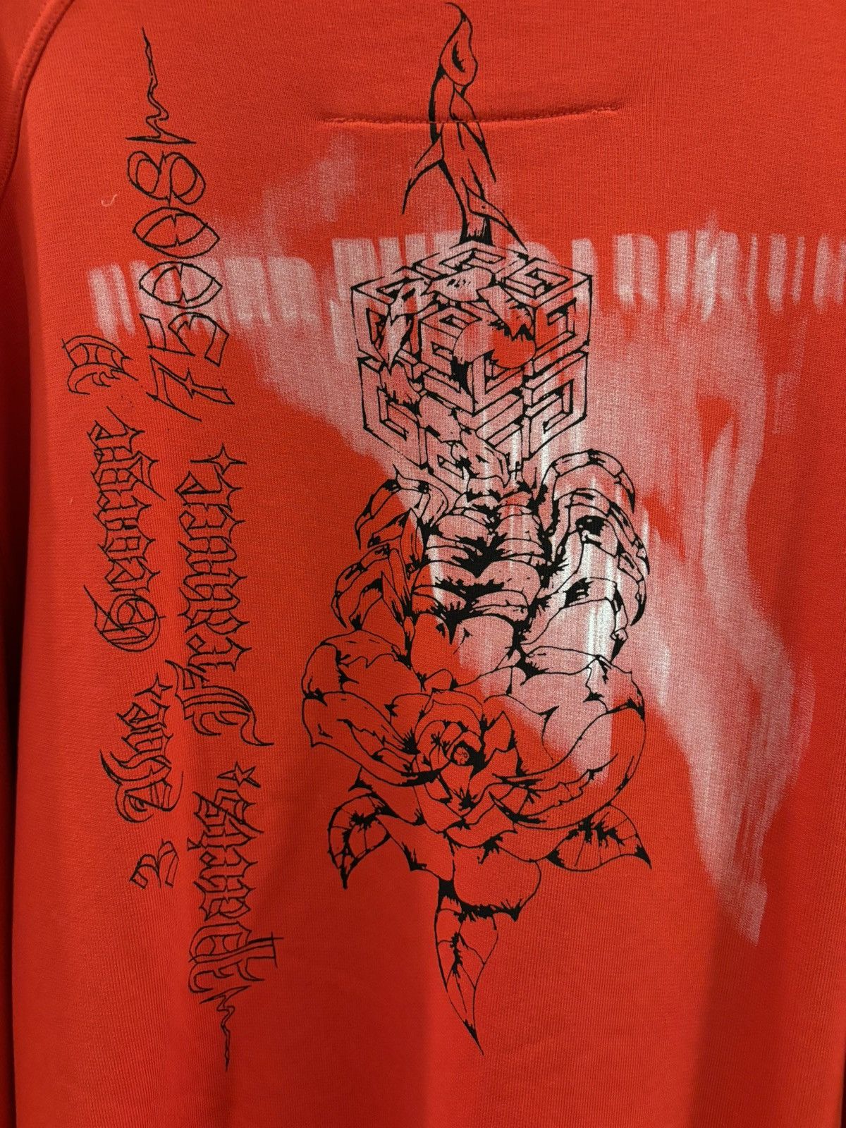 Givenchy Givenchy Emblem - been thru hell sweatshirt - M Size US M / EU 48-50 / 2 - 7 Thumbnail