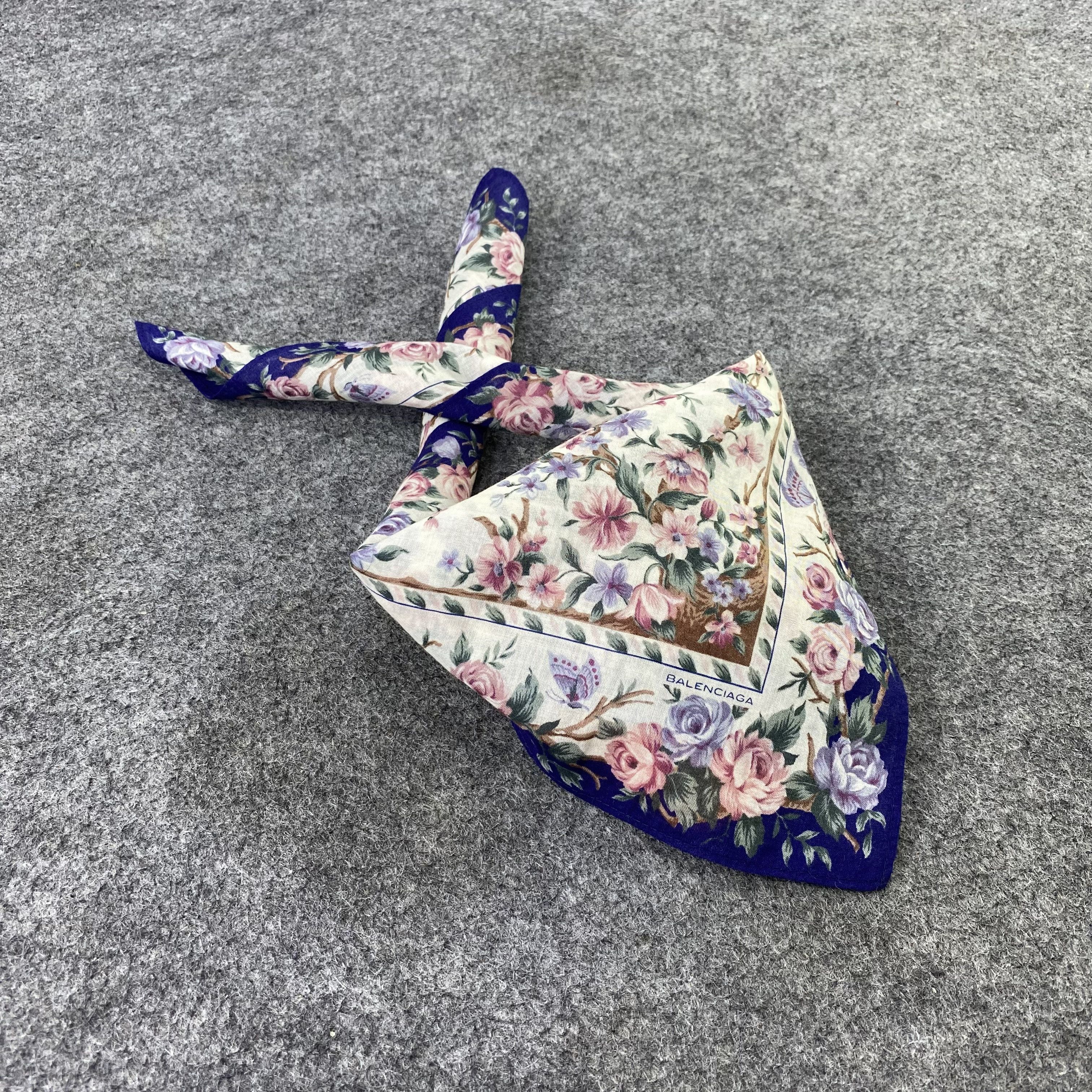 Balenciaga Balenciaga Handkerchief/Neckerchief/Bandanna-B1003 Size ONE SIZE - 1 Thumbnail