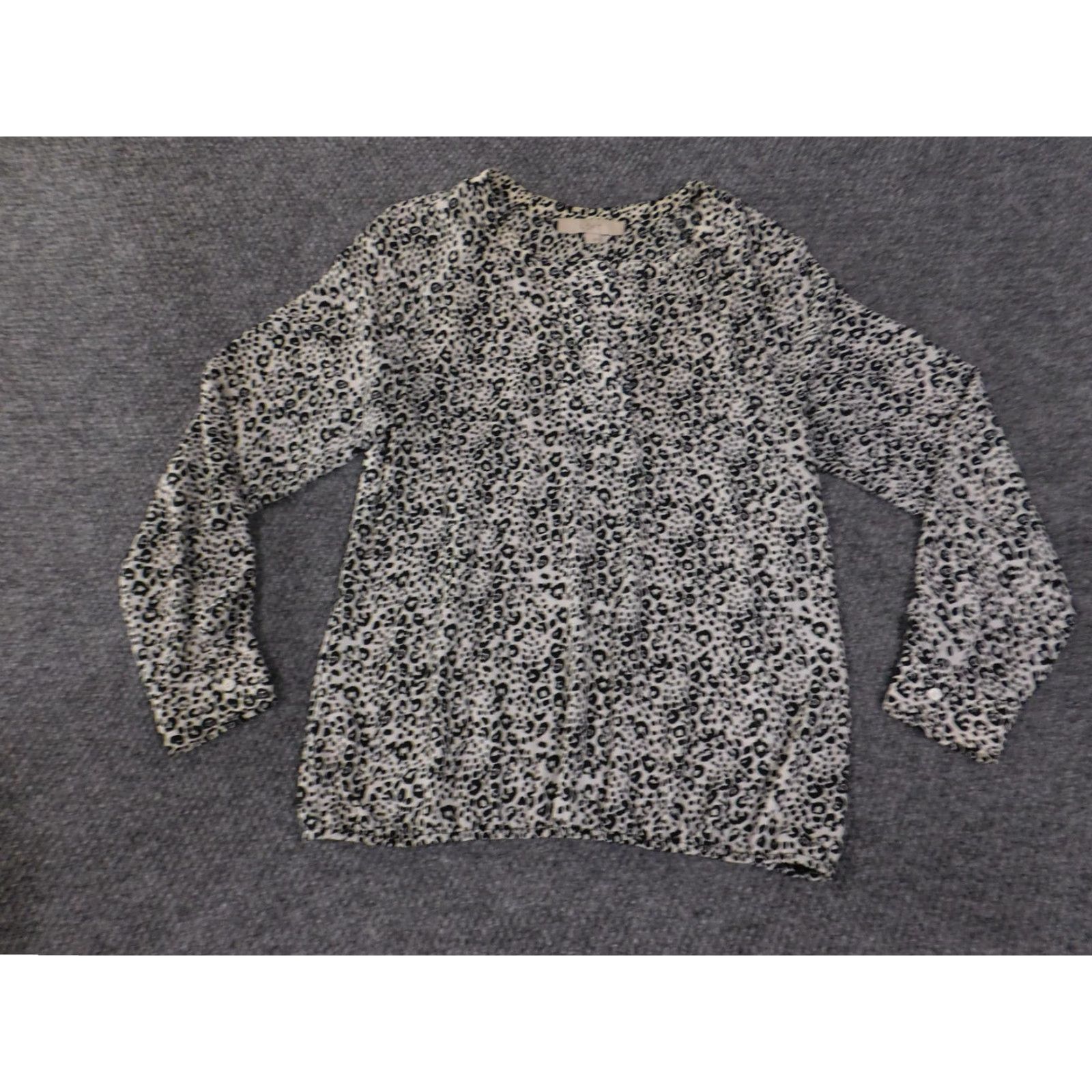 Loft VINTAGE LOFT Ann Taylor LOFT Shirt Womens Small Black White Leopard Print Long Sleeve Top Size S / US 4 / IT 40 - 2 Thumbnail