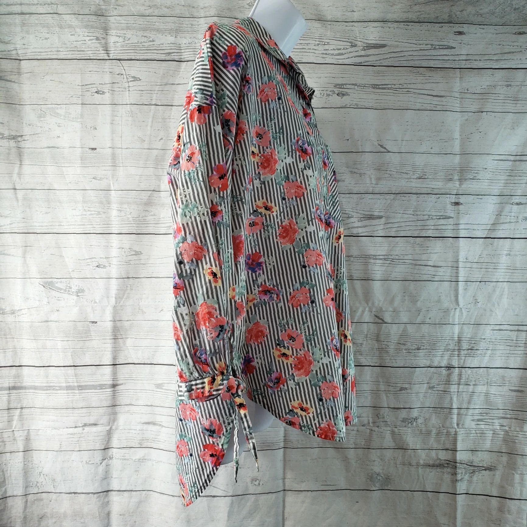 Sanctuary Sanctuary Button-Front Shirt Womens Small Pink White Floral 3/4 Sleeve Casual Cotton Size S / US 4 / IT 40 - 3 Thumbnail