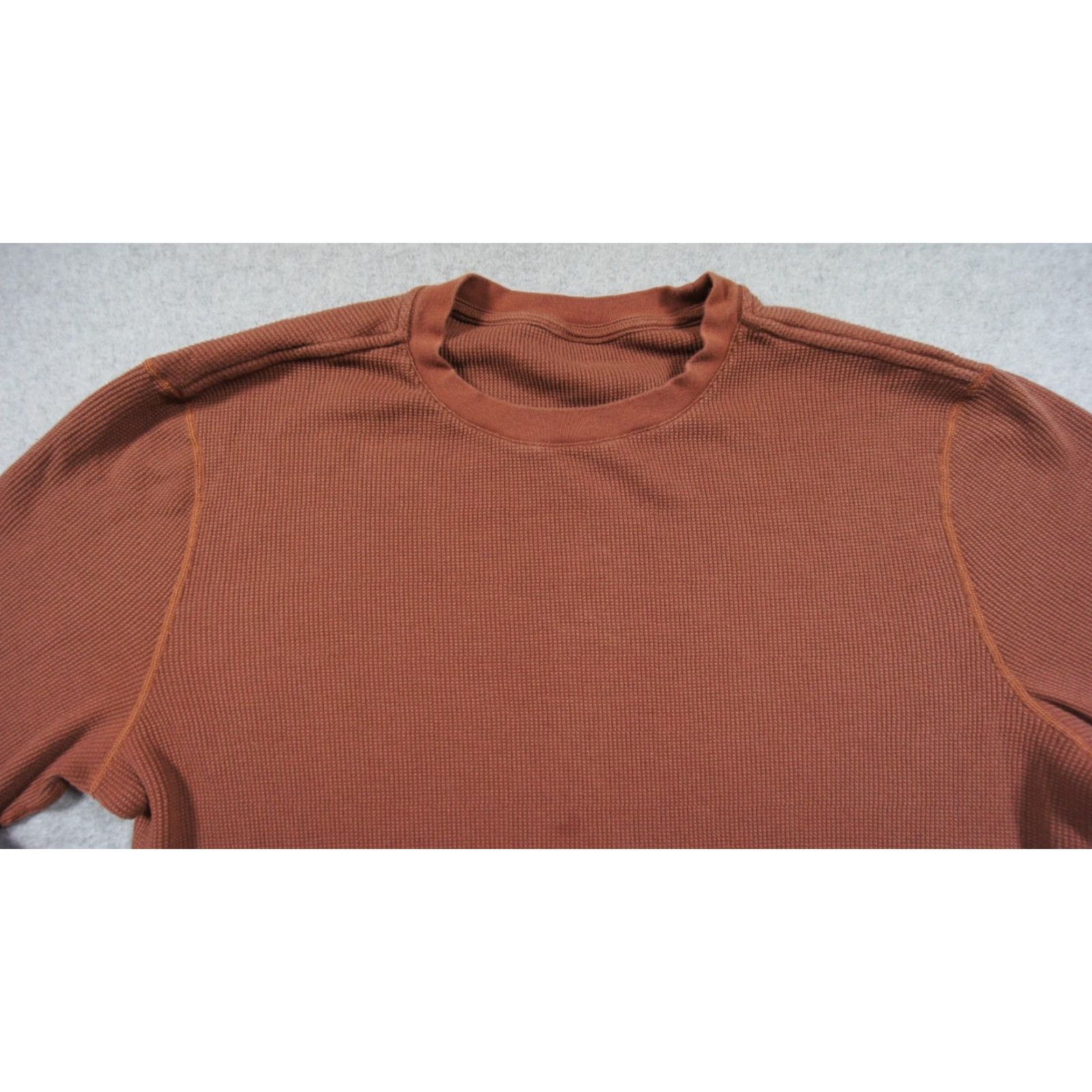 Vuori VUORI Shirt Mens XL Brown Waffle Knit Long Sleeve Crewneck Pullover Adult Size US XL / EU 56 / 4 - 2 Thumbnail