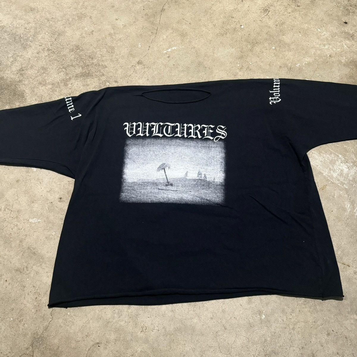 Yeezy KANYE WEST VULTURES TEE! Size US XL / EU 56 / 4 - 3 Thumbnail