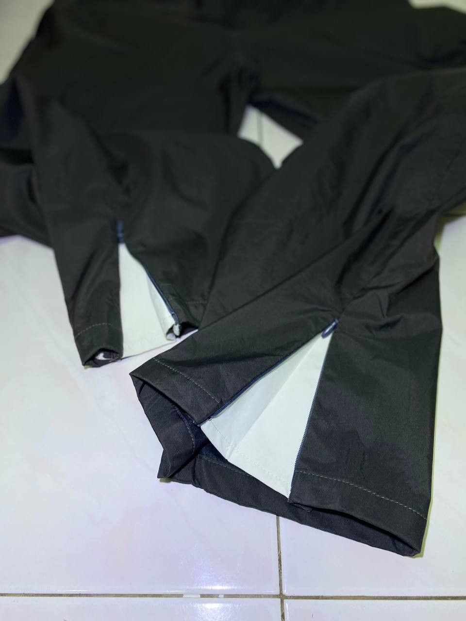 Japanese Brand fifth column nylon pants very nice design Size US 36 / EU 52 - 13 Thumbnail