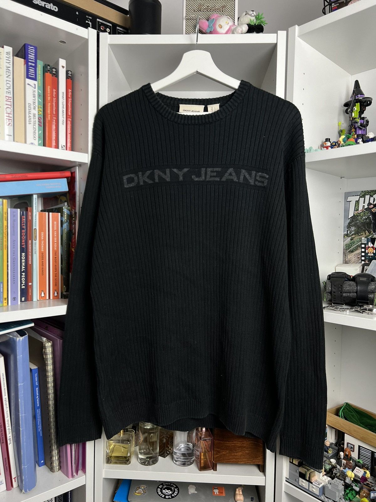 DKNY × Vintage Vintage Y2K DKNY Jeans big logo ribbed sweater L avantgarde Size US L / EU 52-54 / 3 - 1 Thumbnail
