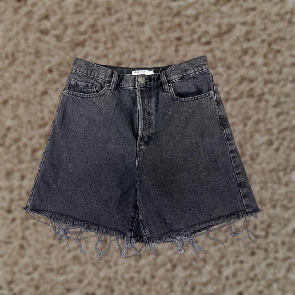 Garage Garage Womens Denim Shorts 27x7 Black 7 Cut-Off High Rise 5-Pocket Button Fly Jeans Denim Shorts, Vintage Garage, Casual Womens Shorts Size 28" / US 6 / IT 42 - 1 Thumbnail