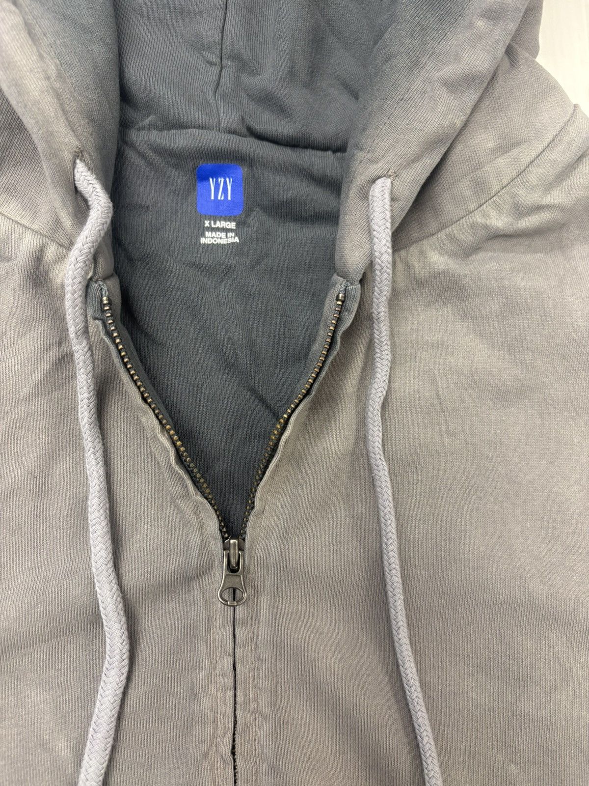 Balenciaga × Gap × Kanye West YZY x GAP Zip up Hoodie Poetic Grey XL Size US XL / EU 56 / 4 - 3 Thumbnail