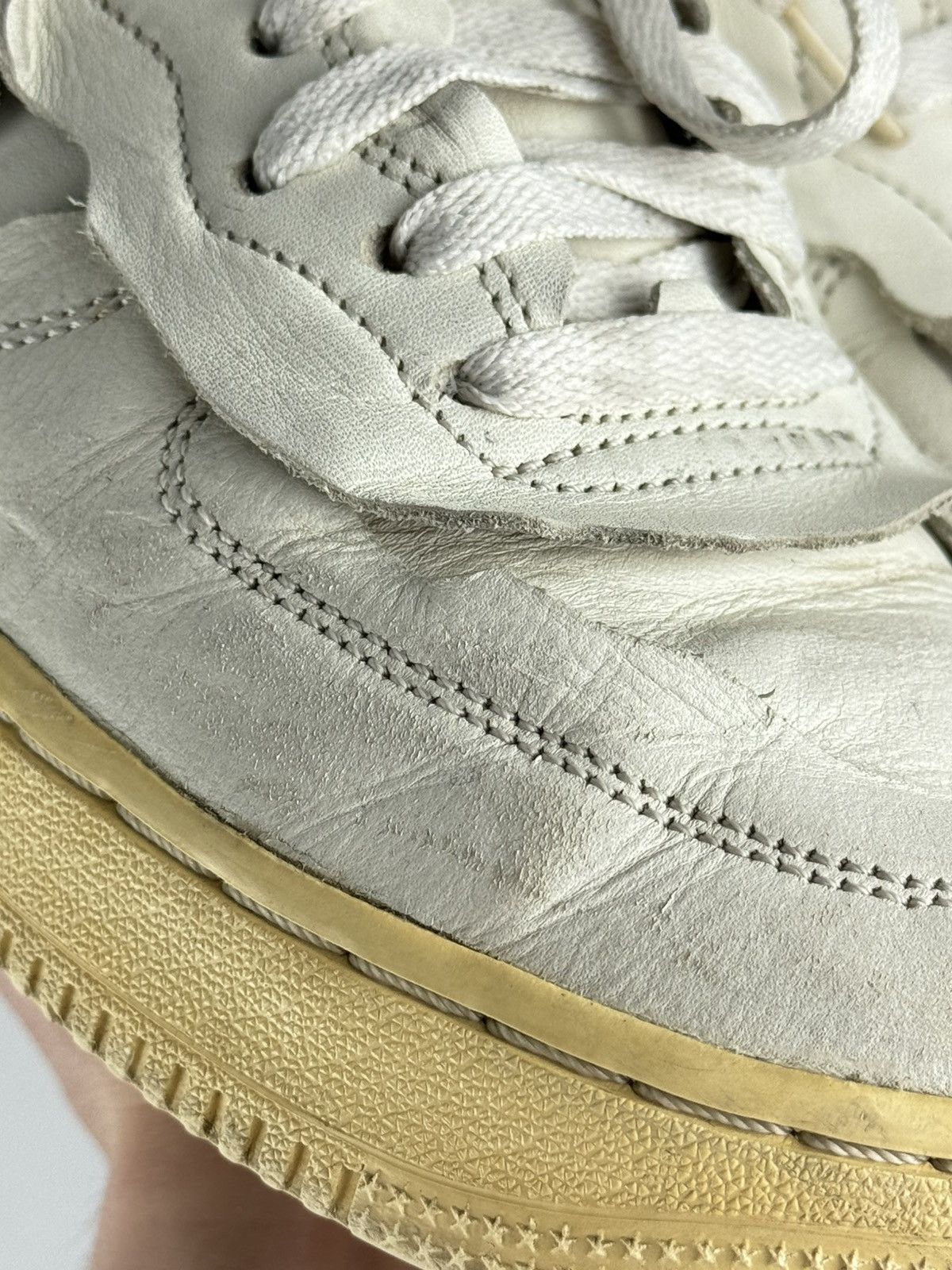 Comme des Garcons × Nike Comme des Garçons x Nike Air Force 1 Mid 'Triple White' Size US 5.5 / EU 38 - 14 Thumbnail