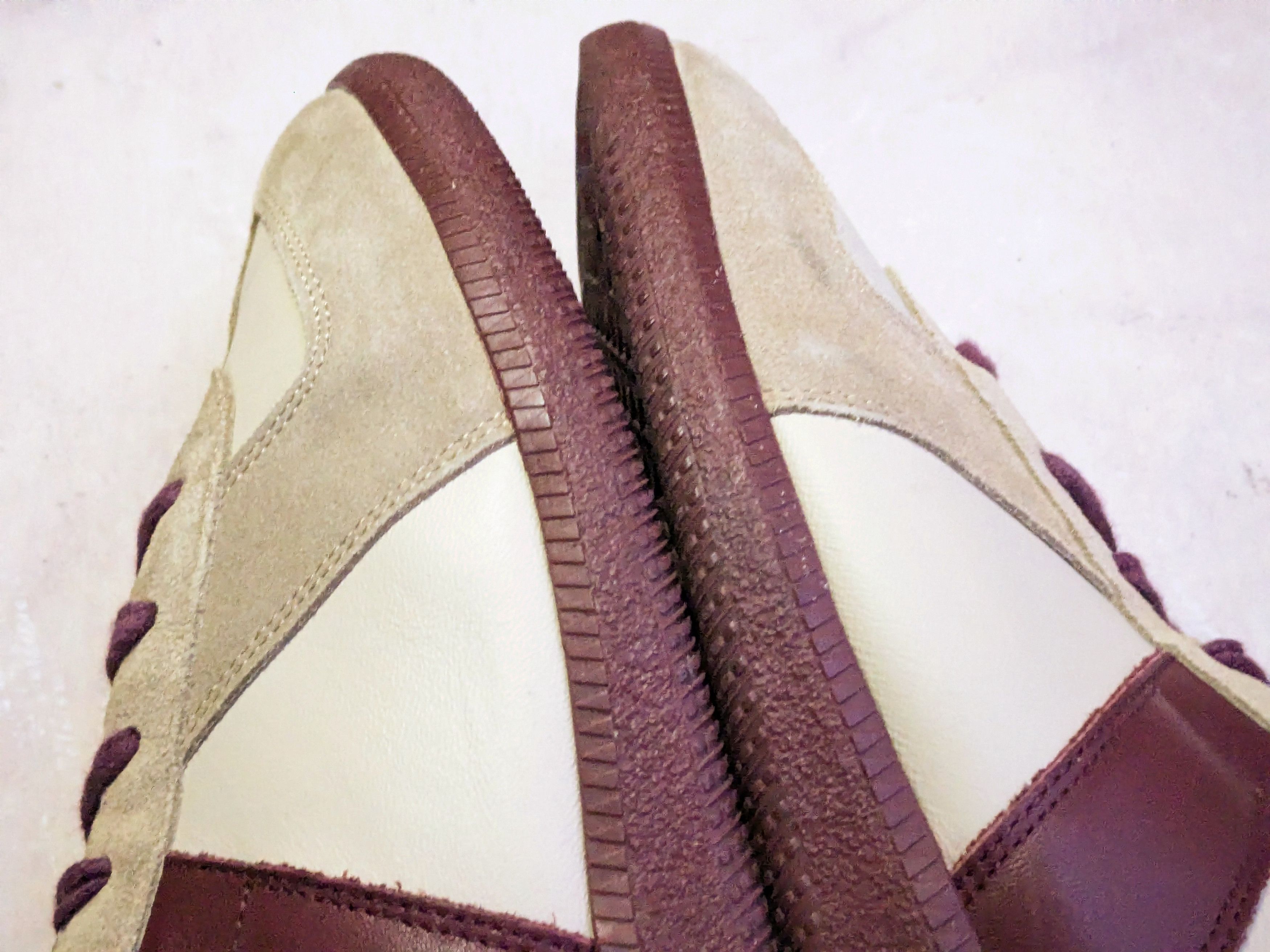 Maison Margiela Maison Margiela Replica GAT Biege Burgundy 12 45 Suede Size US 12 / EU 45 - 6 Thumbnail