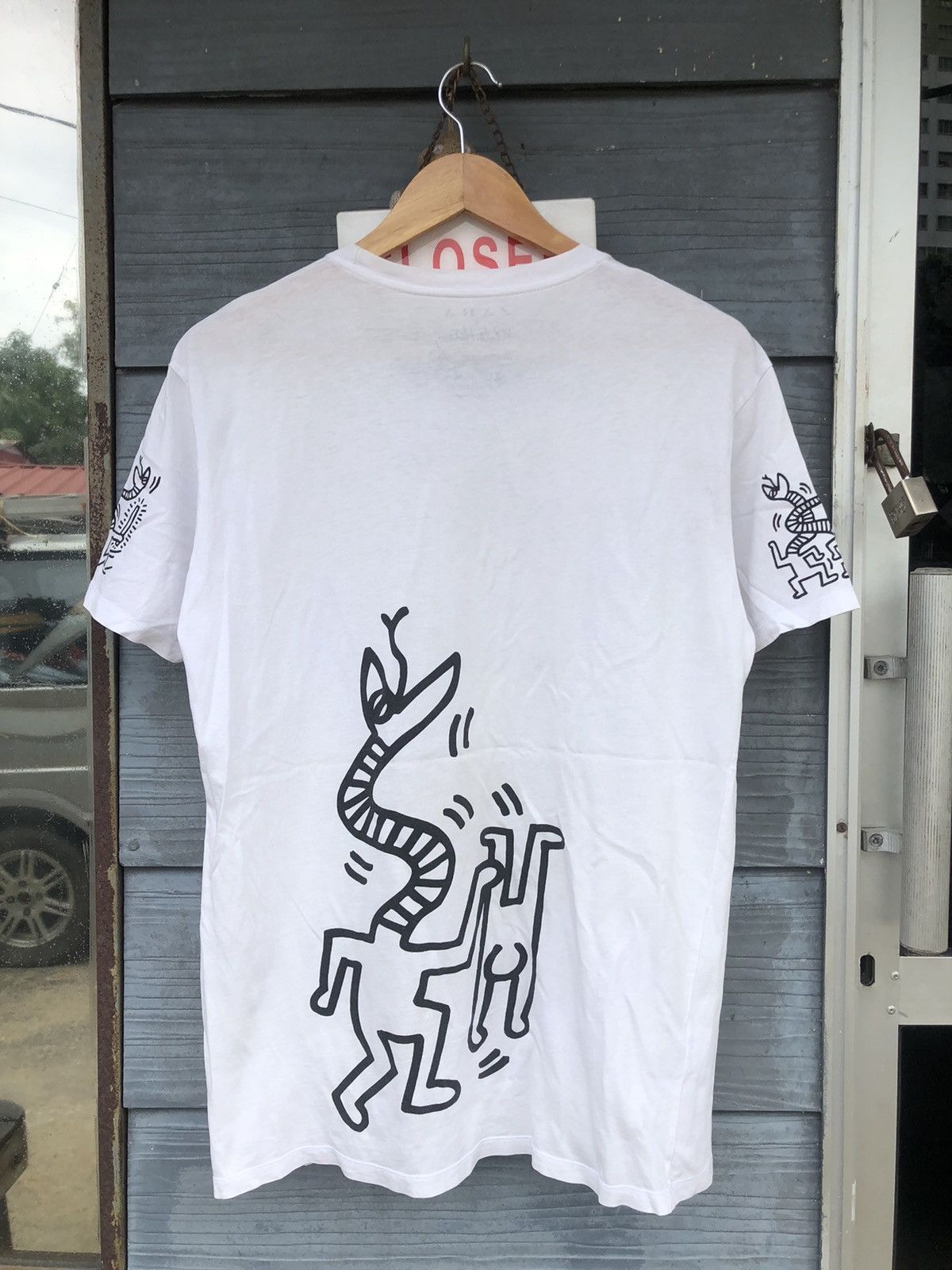 Keith Haring × Zara RARE Zara X Keith Haring Foundation Tshirt Size US M / EU 48-50 / 2 - 9 Thumbnail