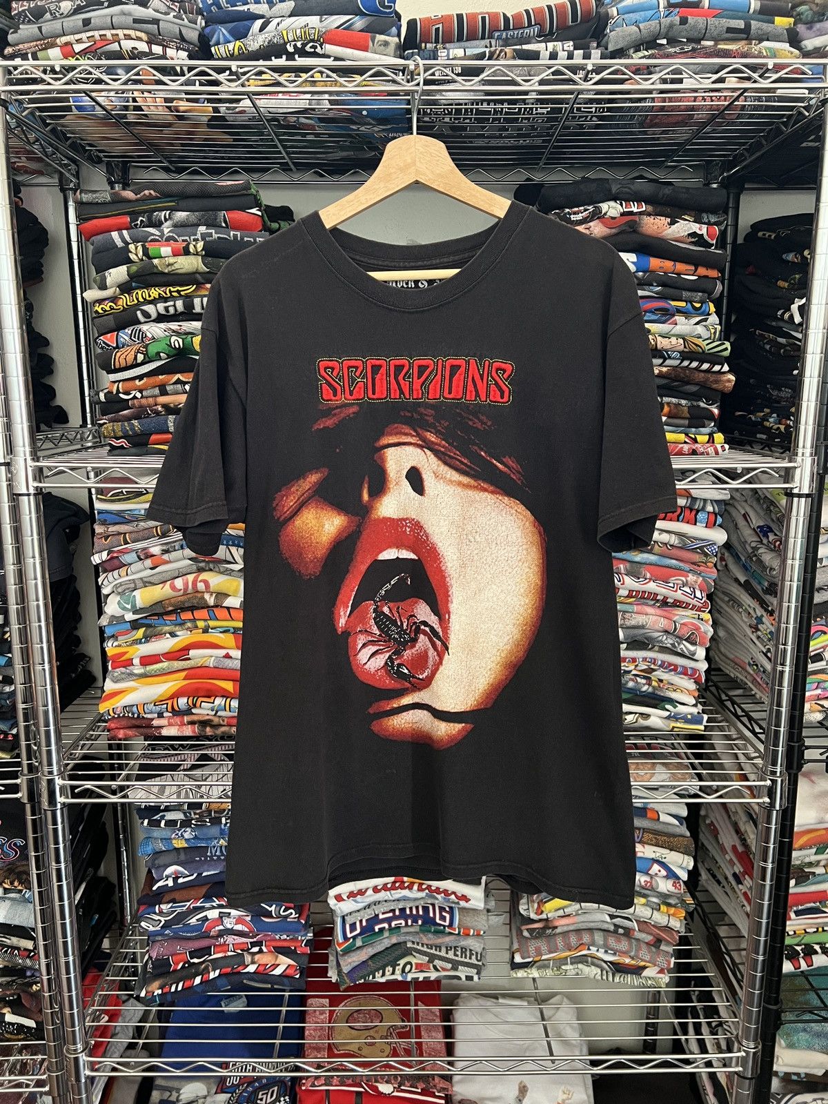 Band Tees 2000s Scorpions Embroidered Mexican Bootleg Tee Tongue Size US L / EU 52-54 / 3 - 1 Thumbnail