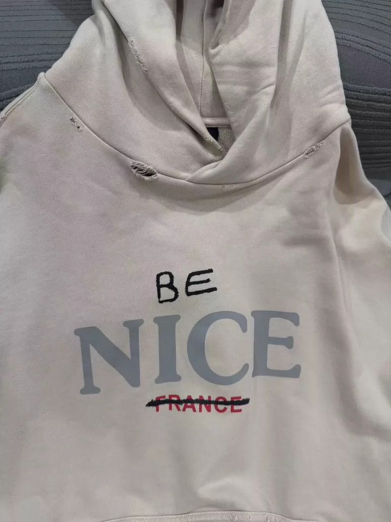 Balenciaga Balenciaga Sweatshirt Size US S / EU 44-46 / 1 - 2 Thumbnail