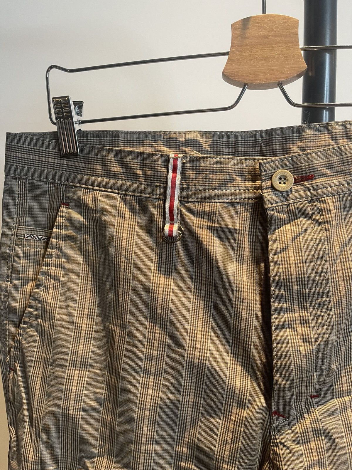 Burberry Burberry London Plaid Cotton Trousers (Vintage, Size 30–32) Size US 33 - 1 Thumbnail
