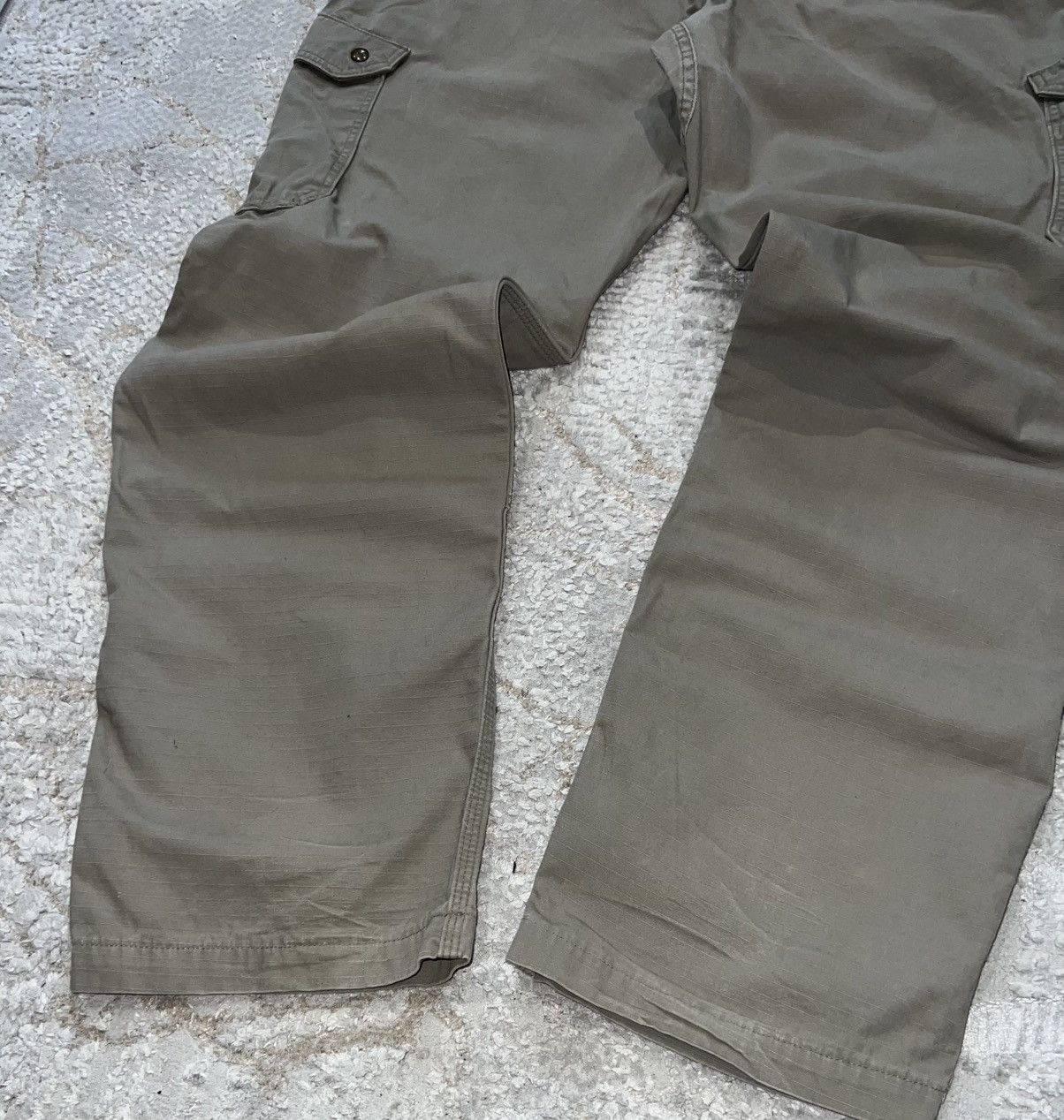 Carhartt × Vintage CARHARTT VINTAGE DISSERTED VINTAGE REGULAR CARGO PANTS KHAKI Size US 38 / EU 54 - 4 Thumbnail