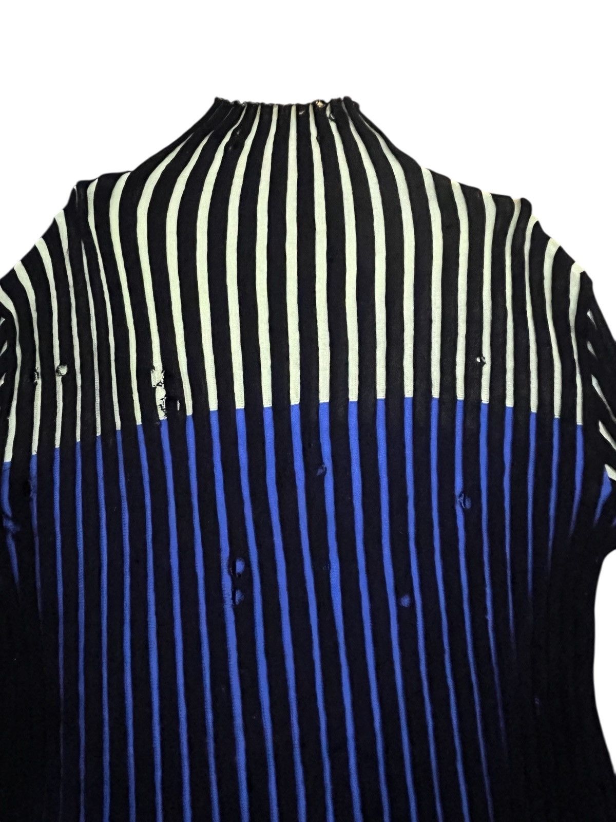 Pleats Please Issey Miyake PLEATS PLEASE CHIRA KNIT/TURTLENECK KNIT Size ONE SIZE - 11 Thumbnail