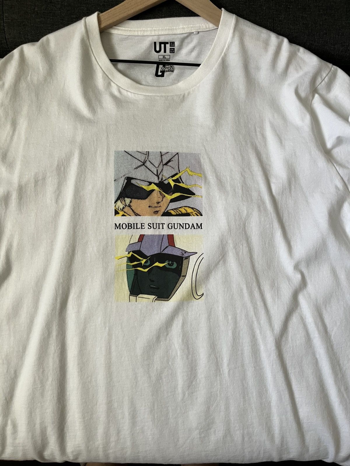 Uniqlo Uniqlo Mobile Suit Gundam Size US XL / EU 56 / 4 - 1 Thumbnail