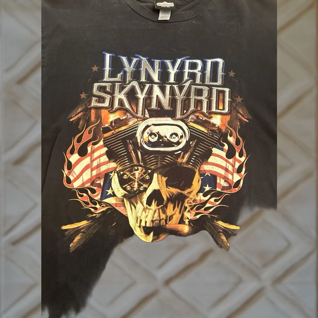 Vintage VINTAGE Lynyrd Skynyrd Band Concert Black T-Shirt Large Distressed Skull Flames Mens L Size US L / EU 52-54 / 3 - 1 Thumbnail