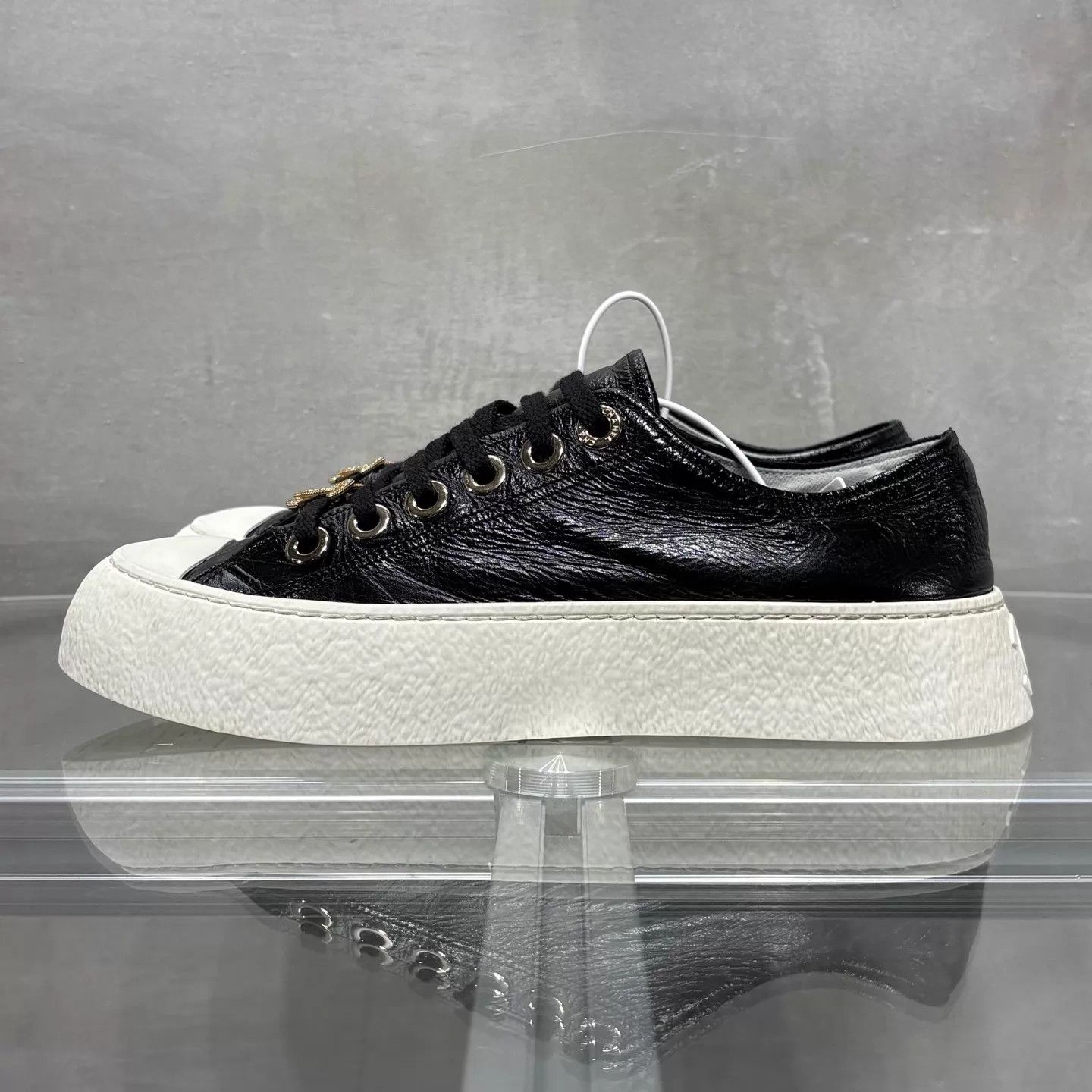Chanel Chanel 25s Platform Mule Size 36.5 YH25263 Size US 6 / IT 36 - 3 Thumbnail