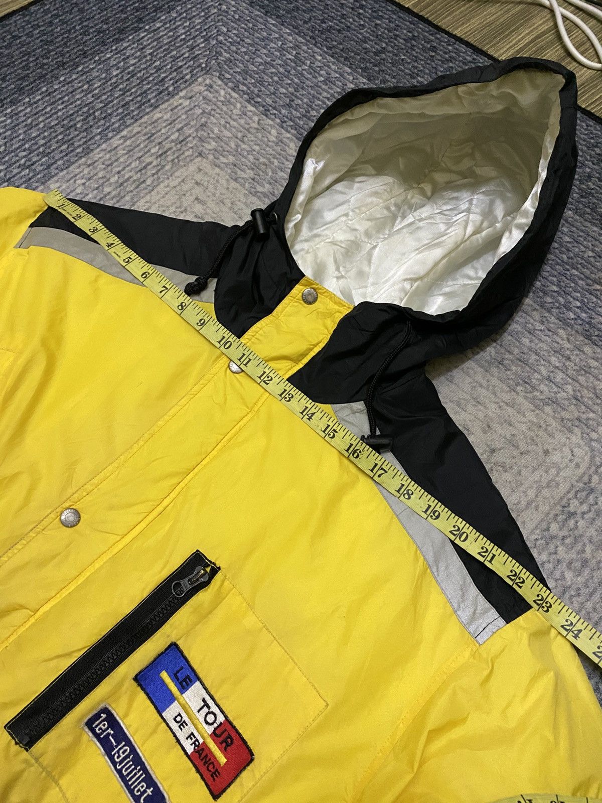 Vintage Vintage Official Tour De France Raincoat Size US XL / EU 56 / 4 - 9 Thumbnail