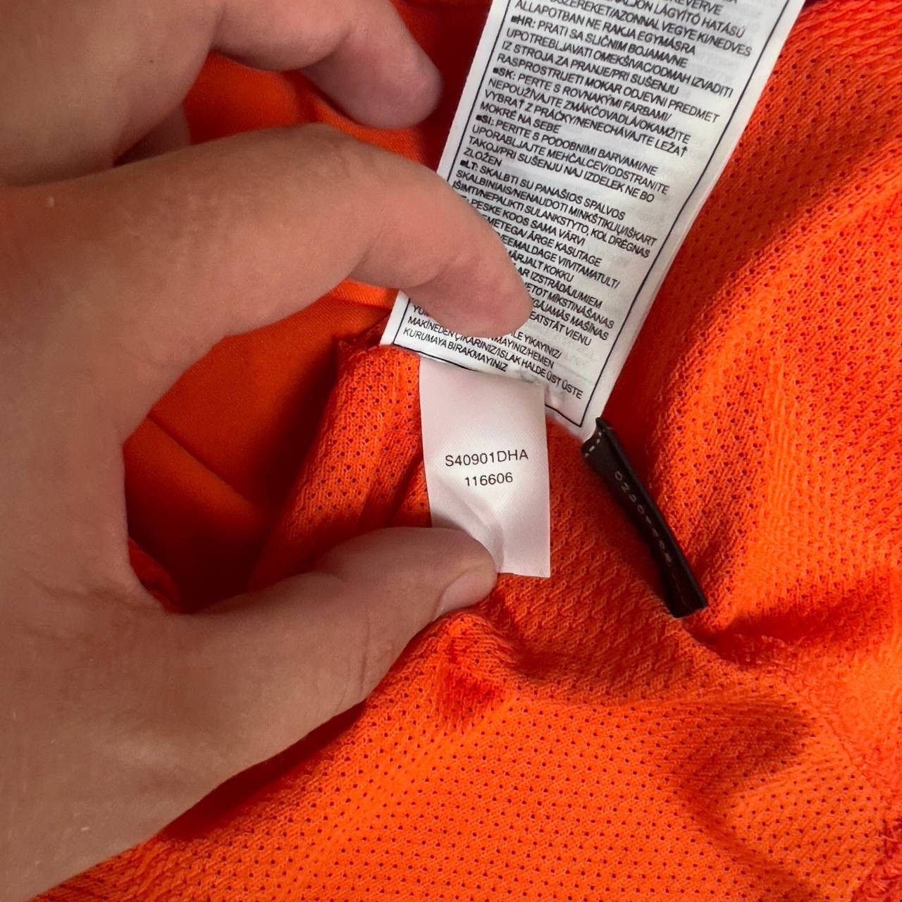 Nike Nike Netherlands National Team 2004/2005 Home Soccer Jersey’ Size US L / EU 52-54 / 3 - 6 Thumbnail
